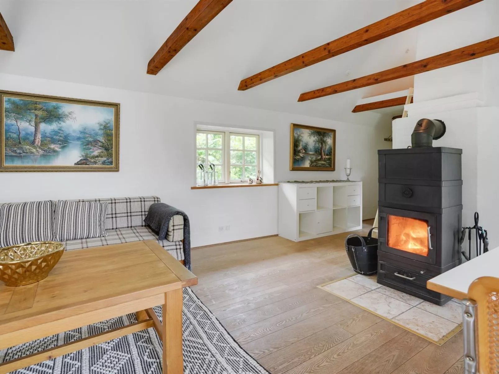 "Faik" - 650m from the sea-Drinnen