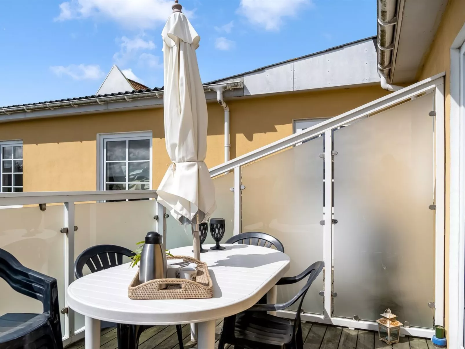 "Jördis" - 150m from the sea-Draußen