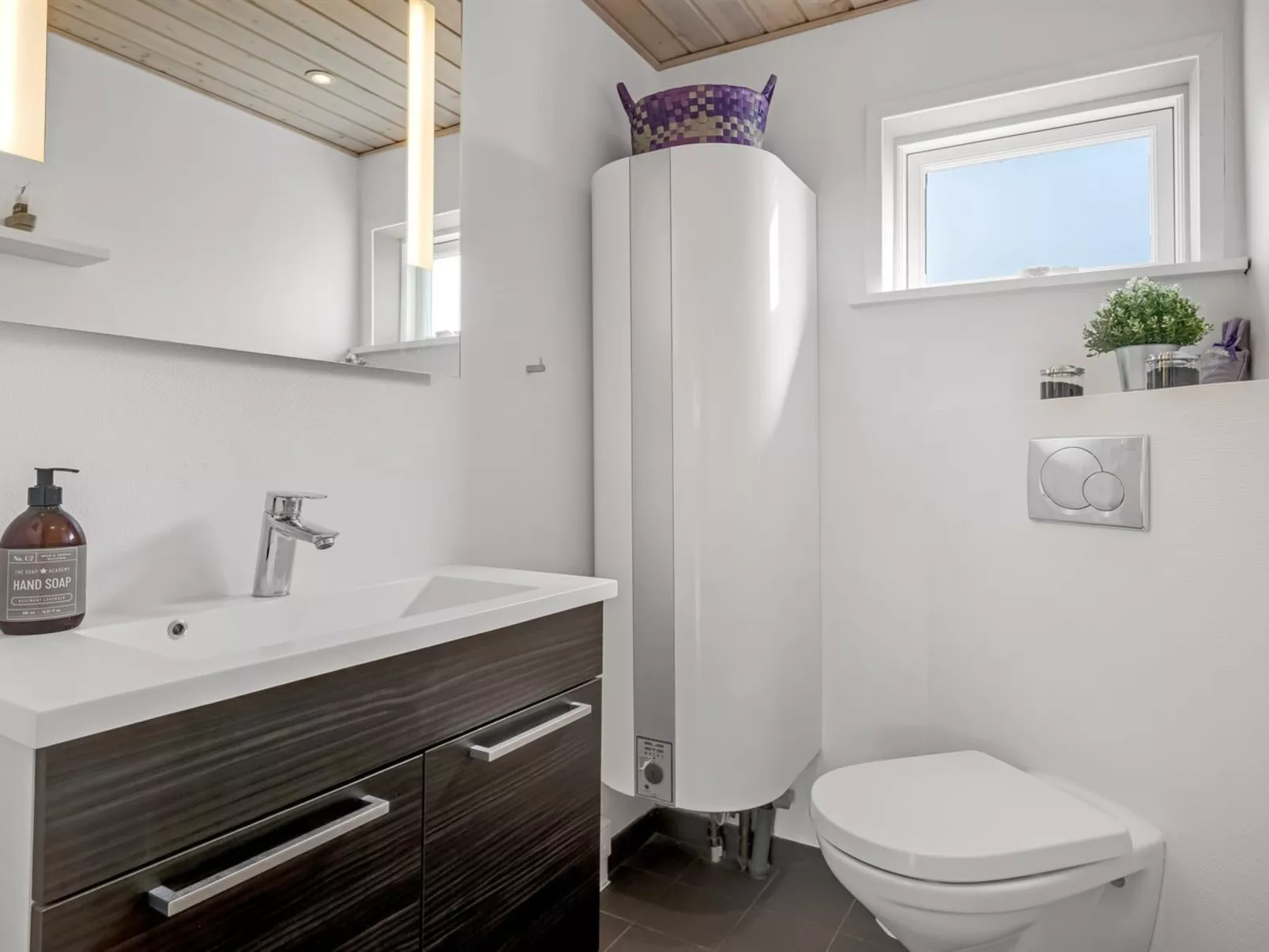 "Tedora" - 300m from the sea-Inside