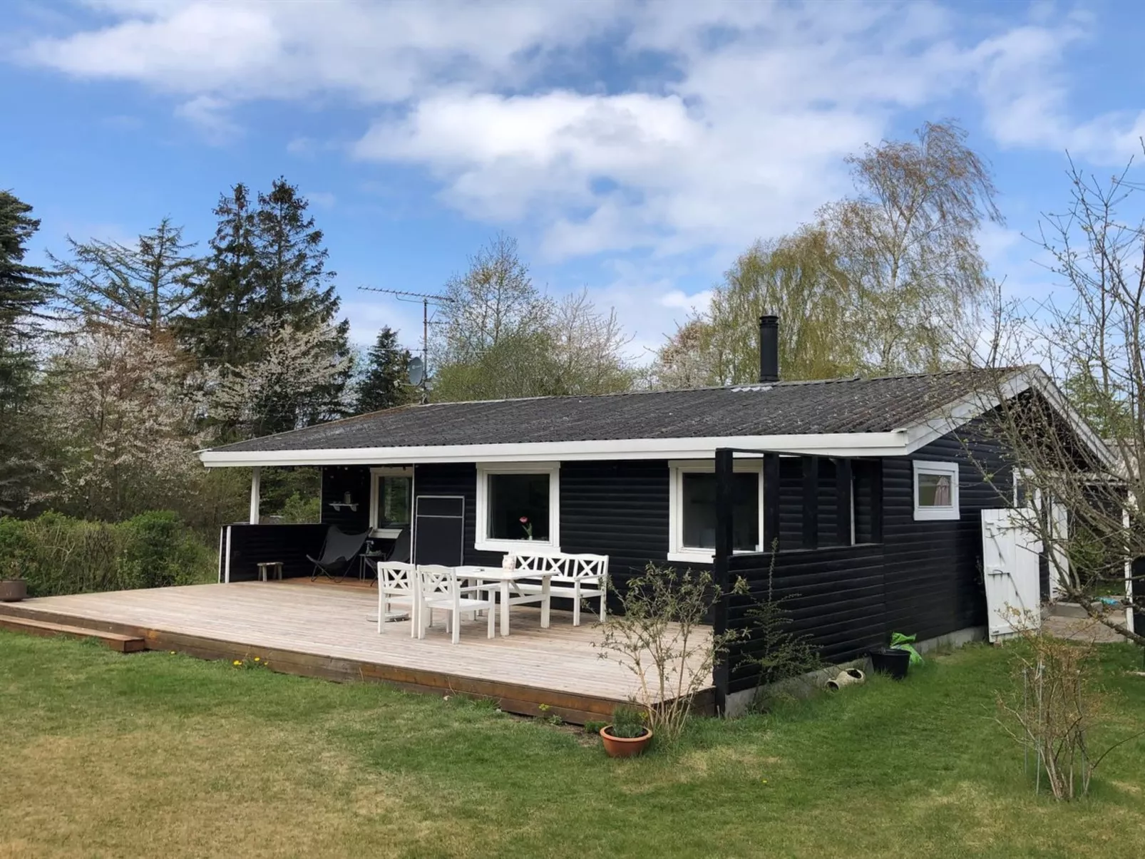 "Eragon" - 1.2km from the sea-Outside