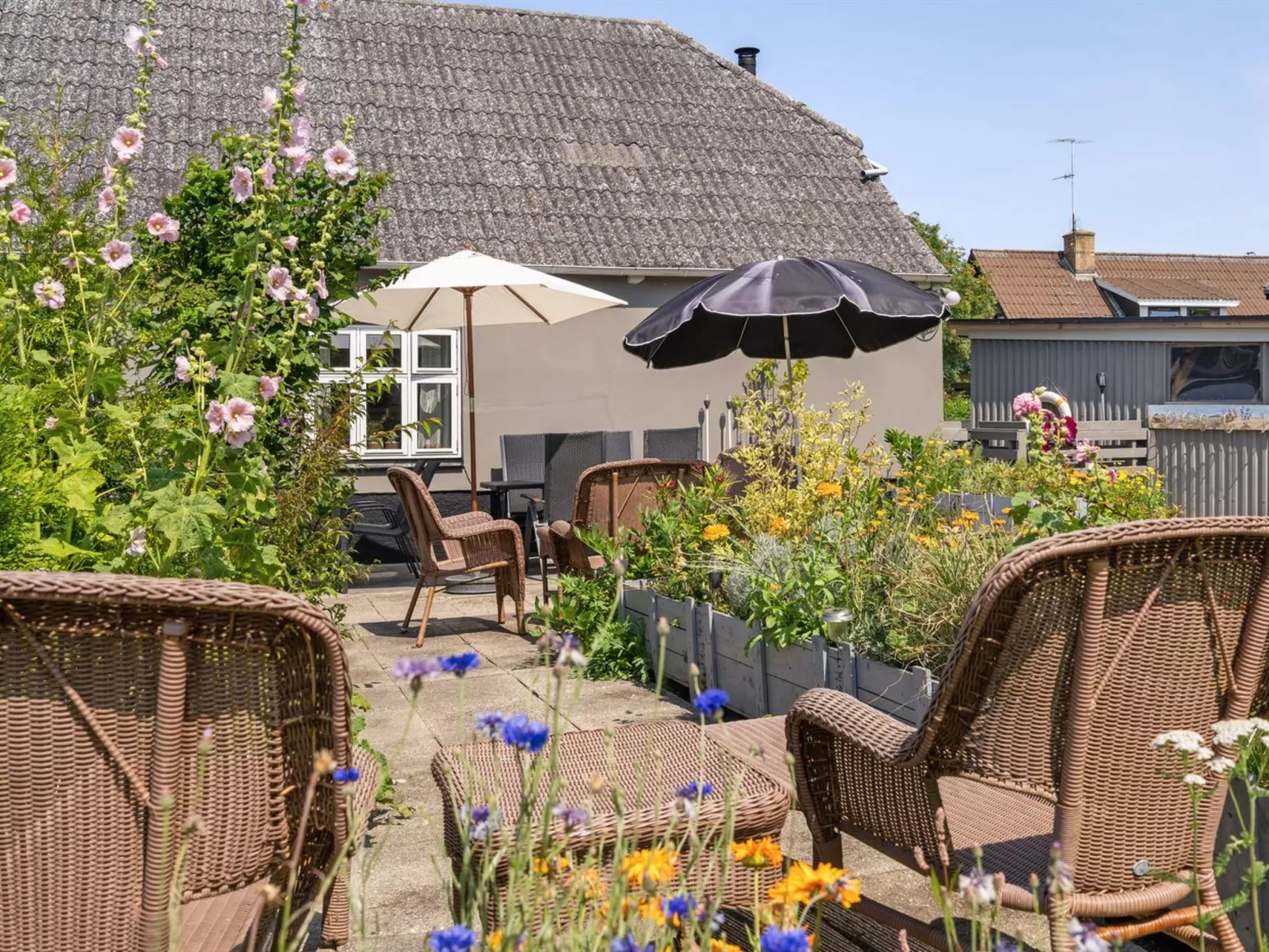 "Evje" - 250m from the sea-Outside