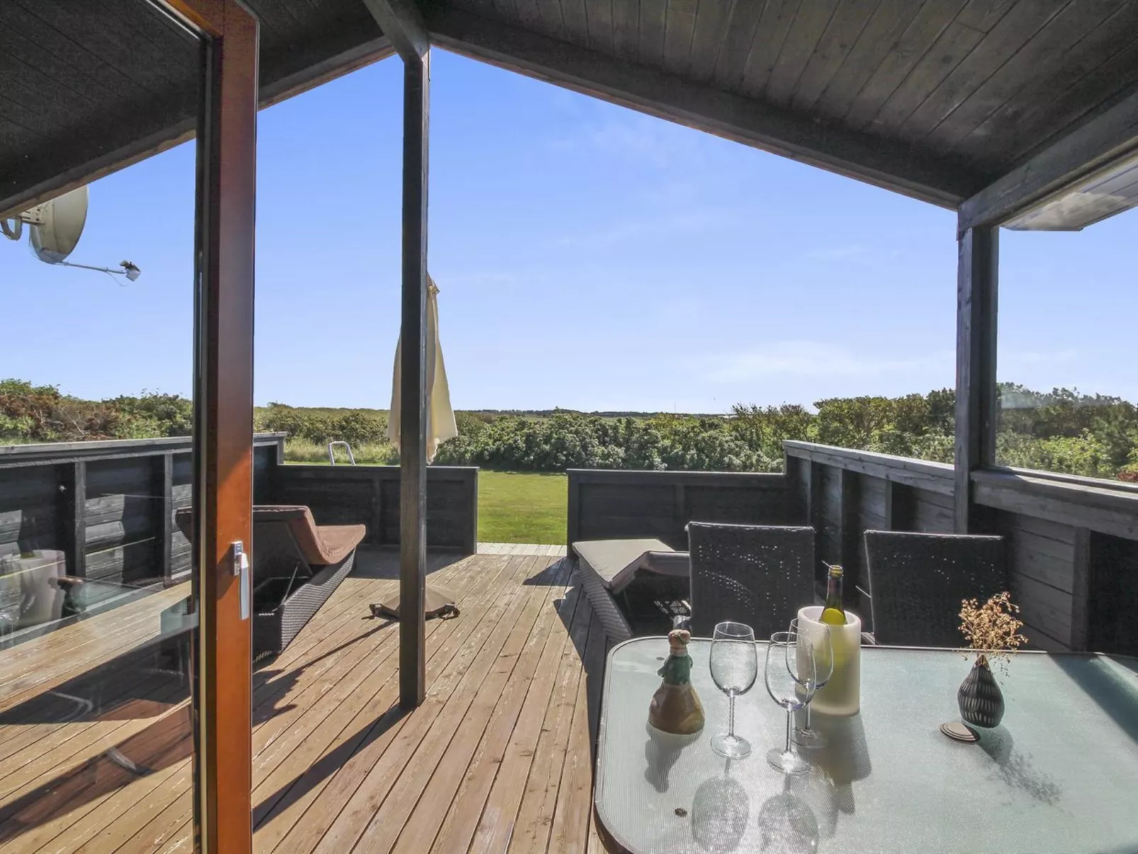 "Tetta" - 800m from the sea-Outside