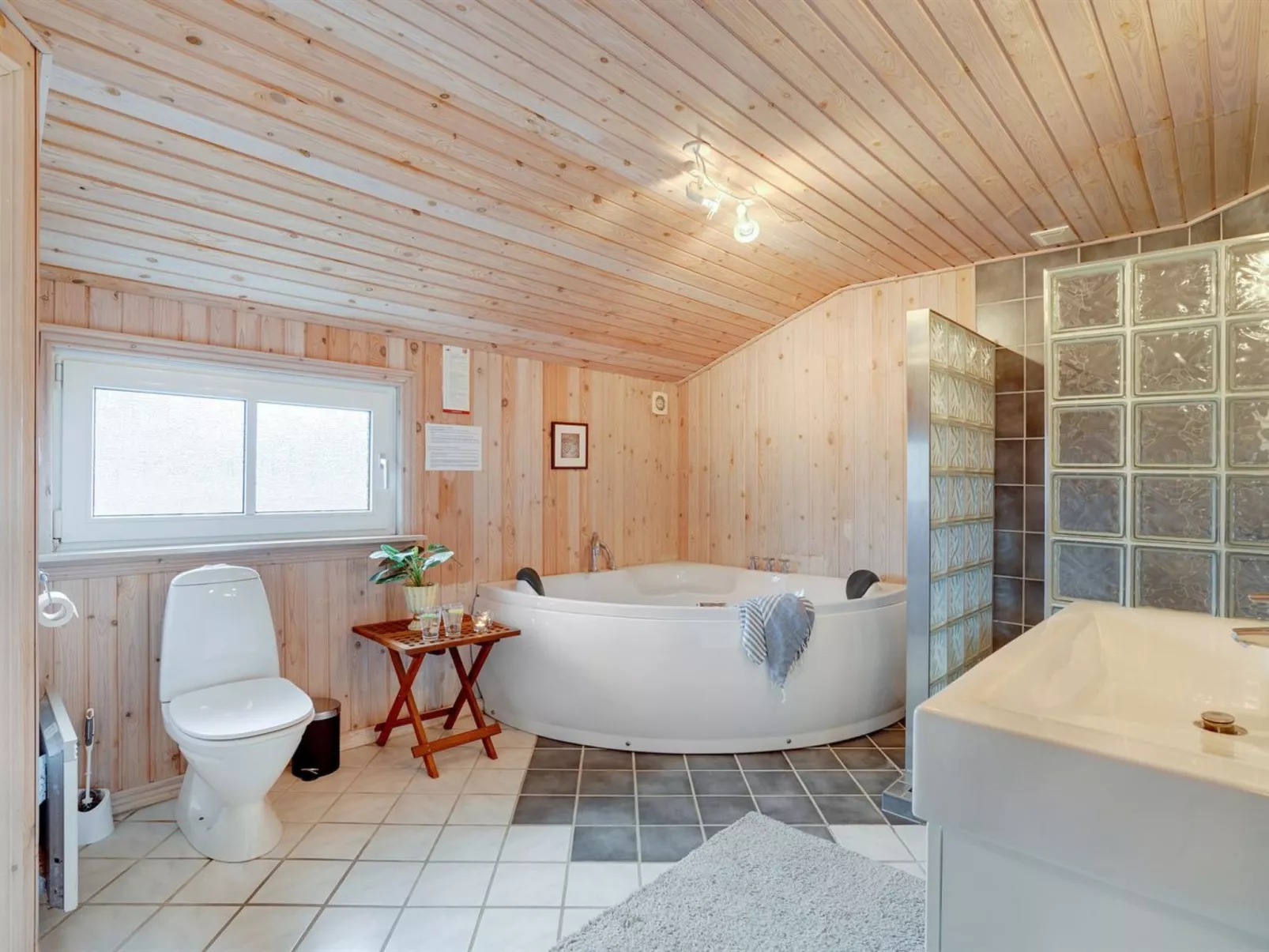 "Melanie" - 950m from the sea-Dedans