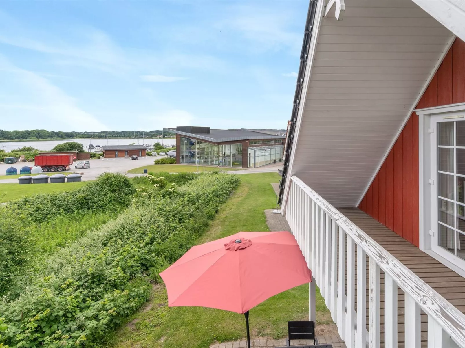 "Uffe" - 100m to the fjord-Dehors