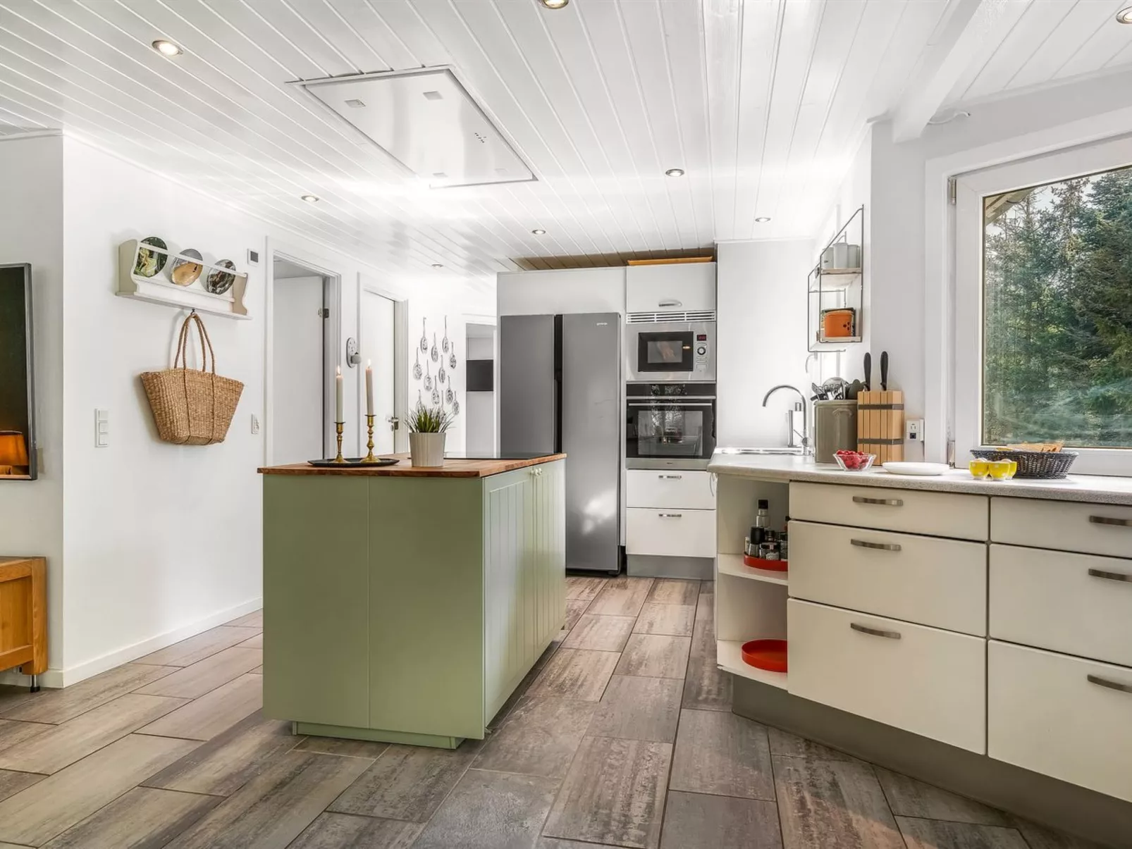 "Aud" - 300m from the sea-Drinnen