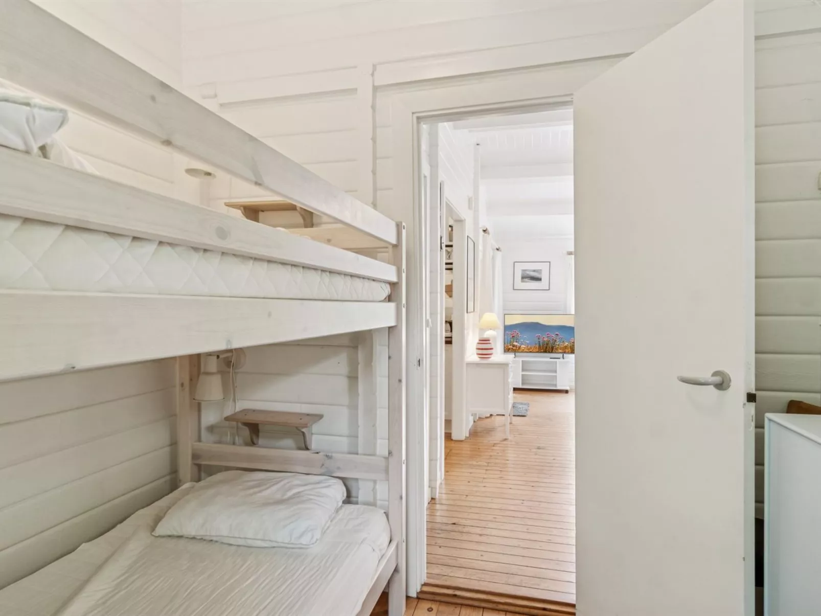 "Nititzki" - 600m from the sea-Inside