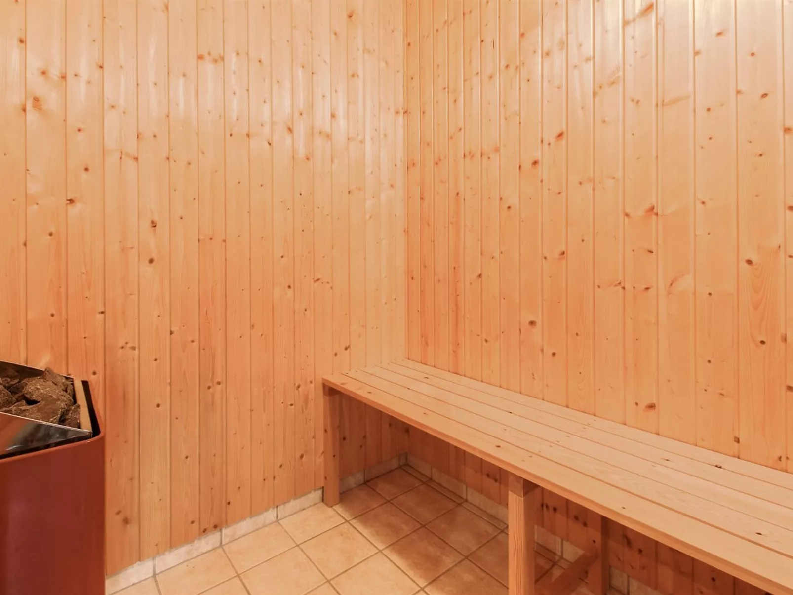 "Erja" - 150m from the sea-Drinnen