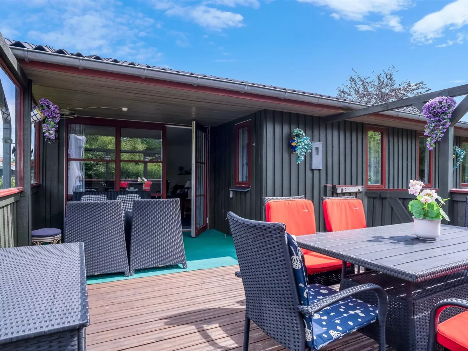 "Aima" - 400m from the sea-Outside