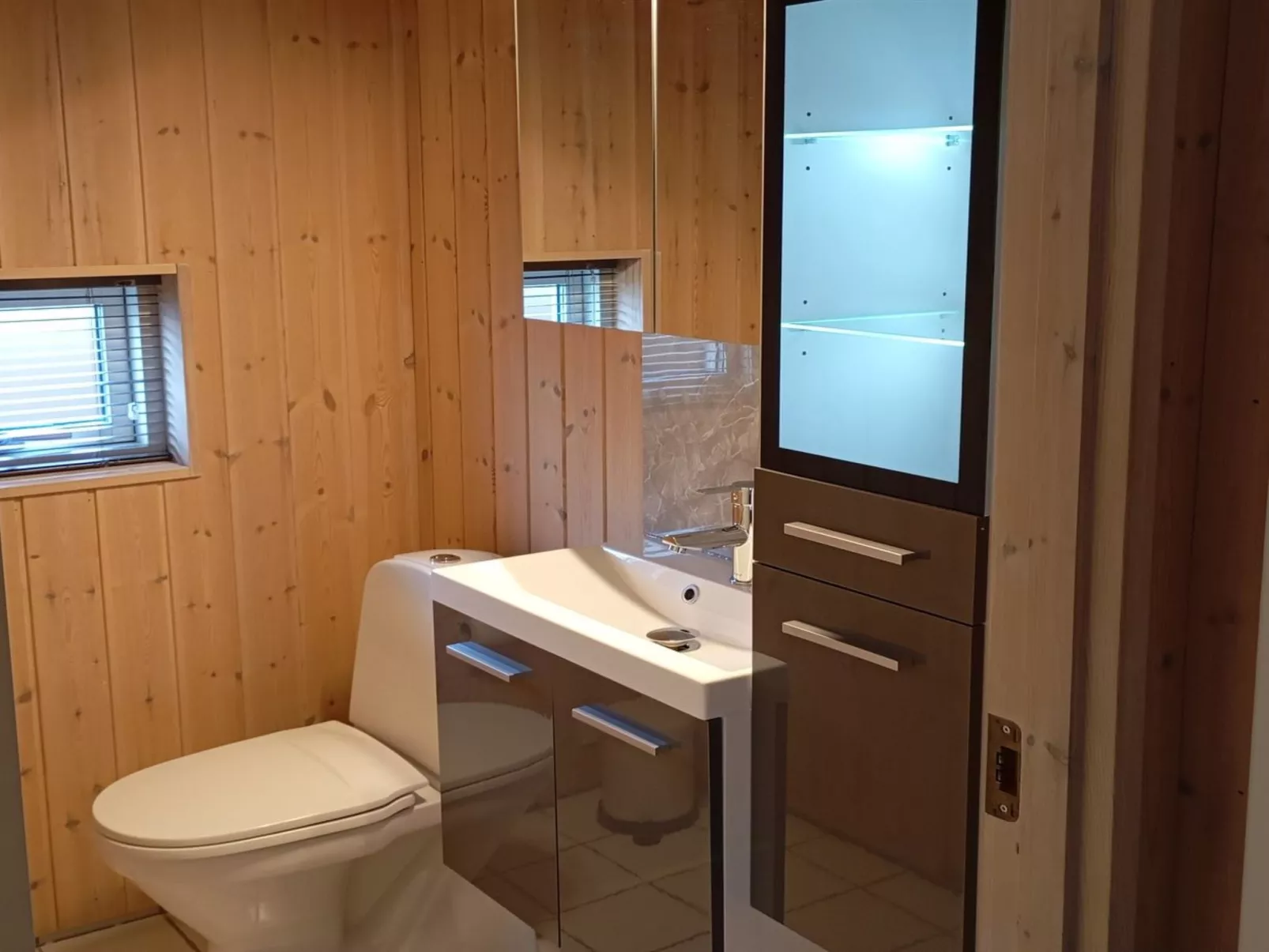 "Augusta" - 700m from the sea-Inside