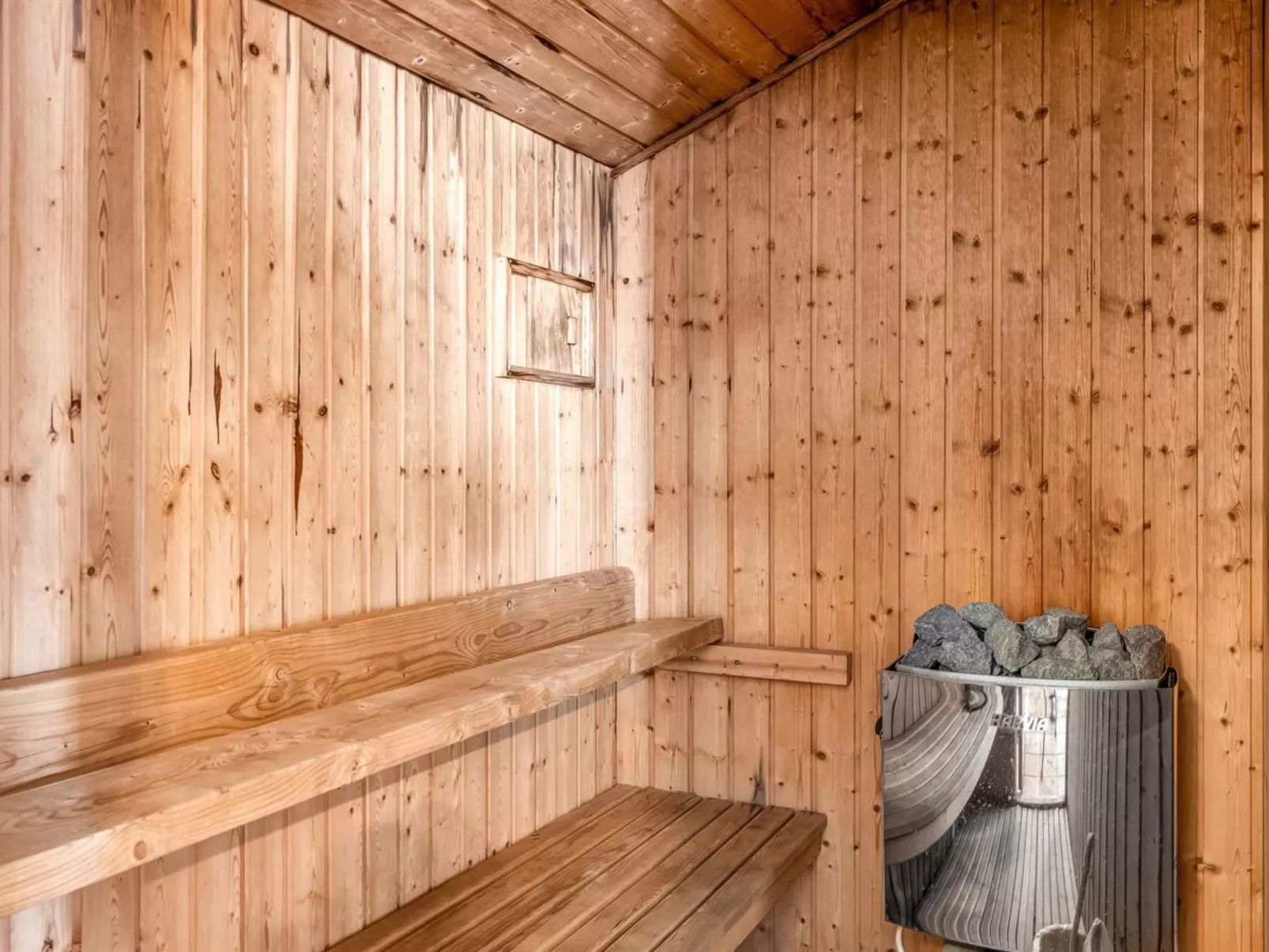 "Livni" - 3.8km from the sea-Drinnen