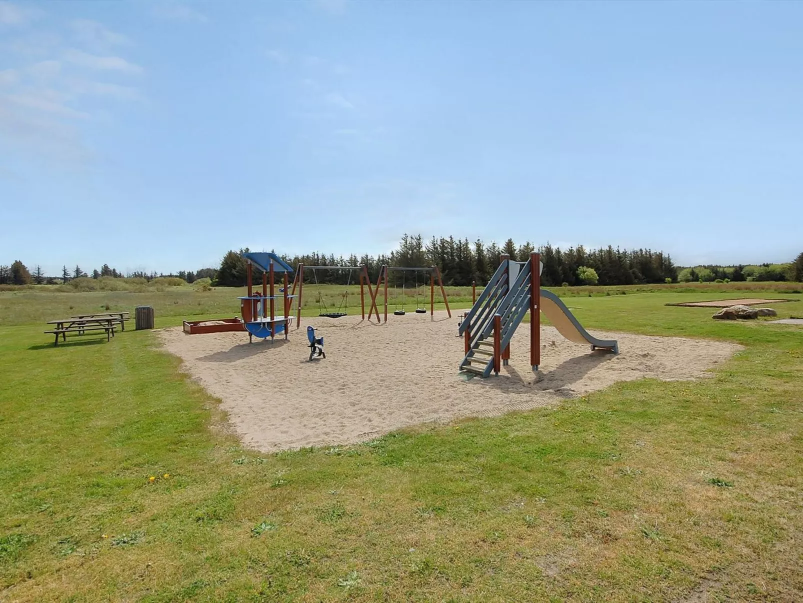 "Jören" - 700m from the sea-Dehors