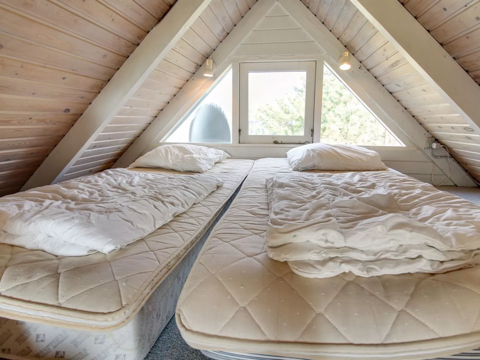 "Algonda" - 500m from the sea-Inside