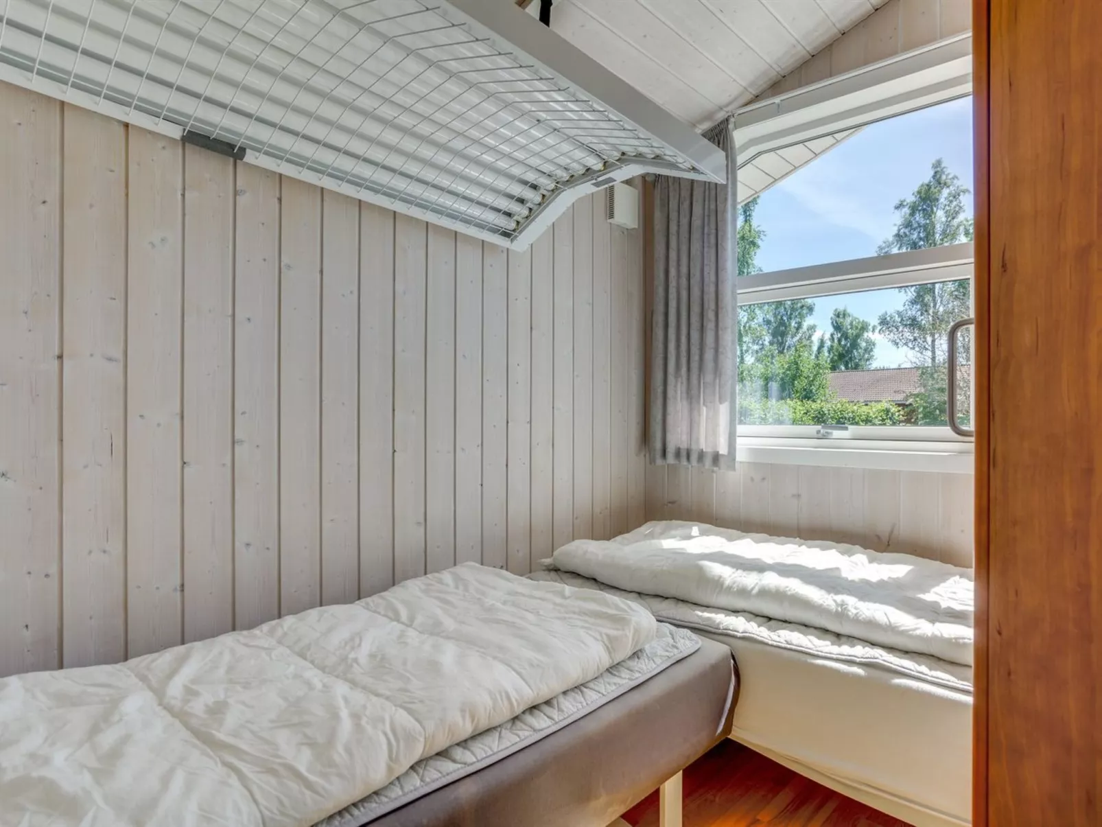 "Gith" - 800m from the sea-Inside