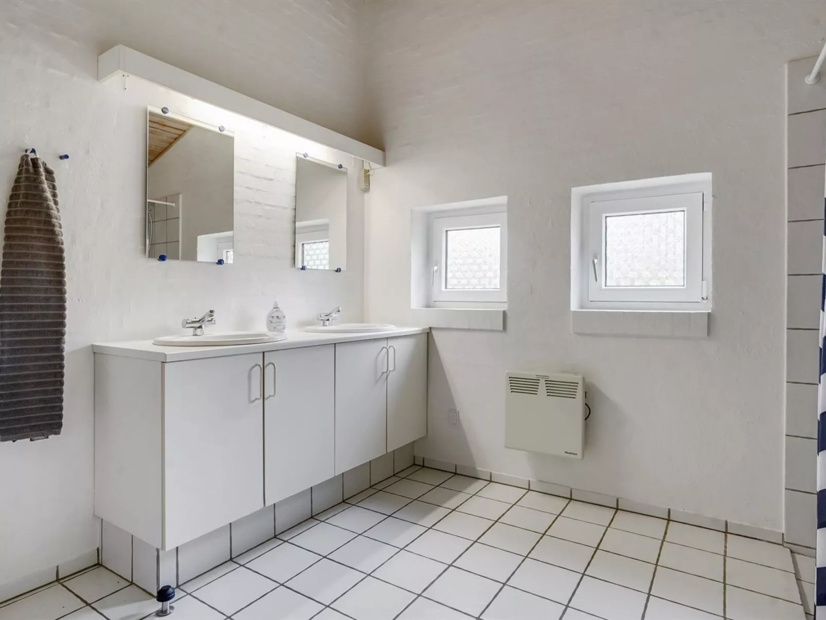 "Bosi" - 28km from the sea-Drinnen