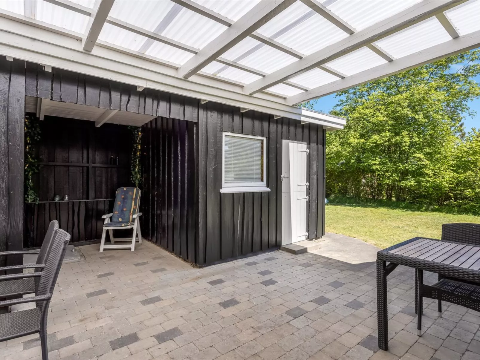 "Rustam" - 600m from the sea-Outside