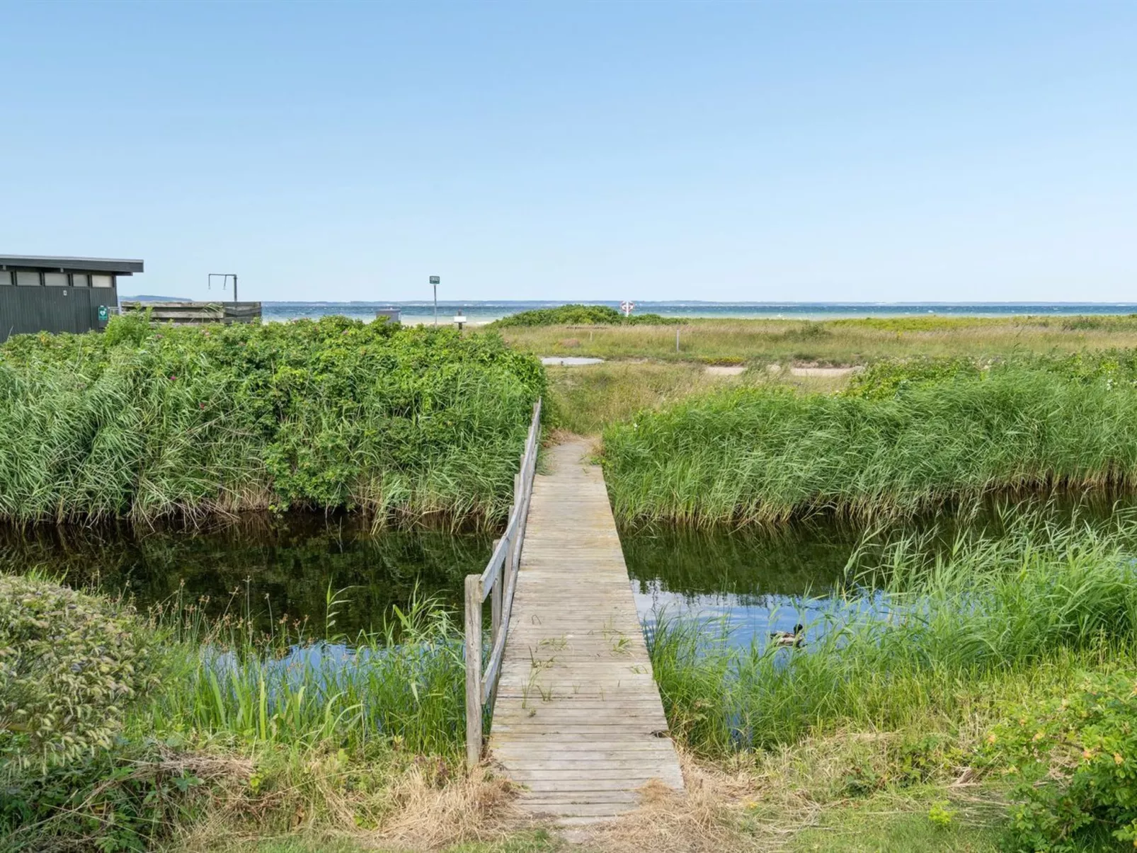 "Rəzvan" - 120m from the sea-Dehors