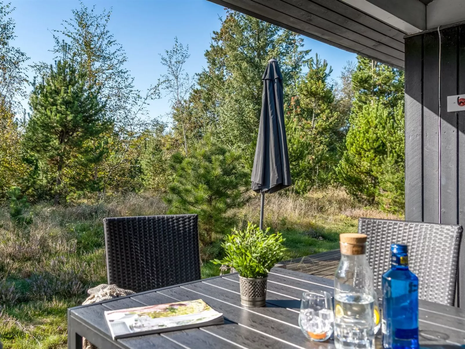 "Thomine" - 200m from the sea-Draußen