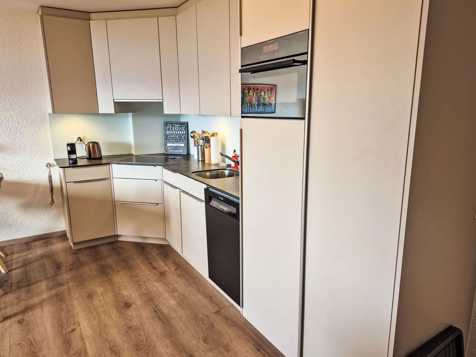 Les Essampilles 25-Dedans