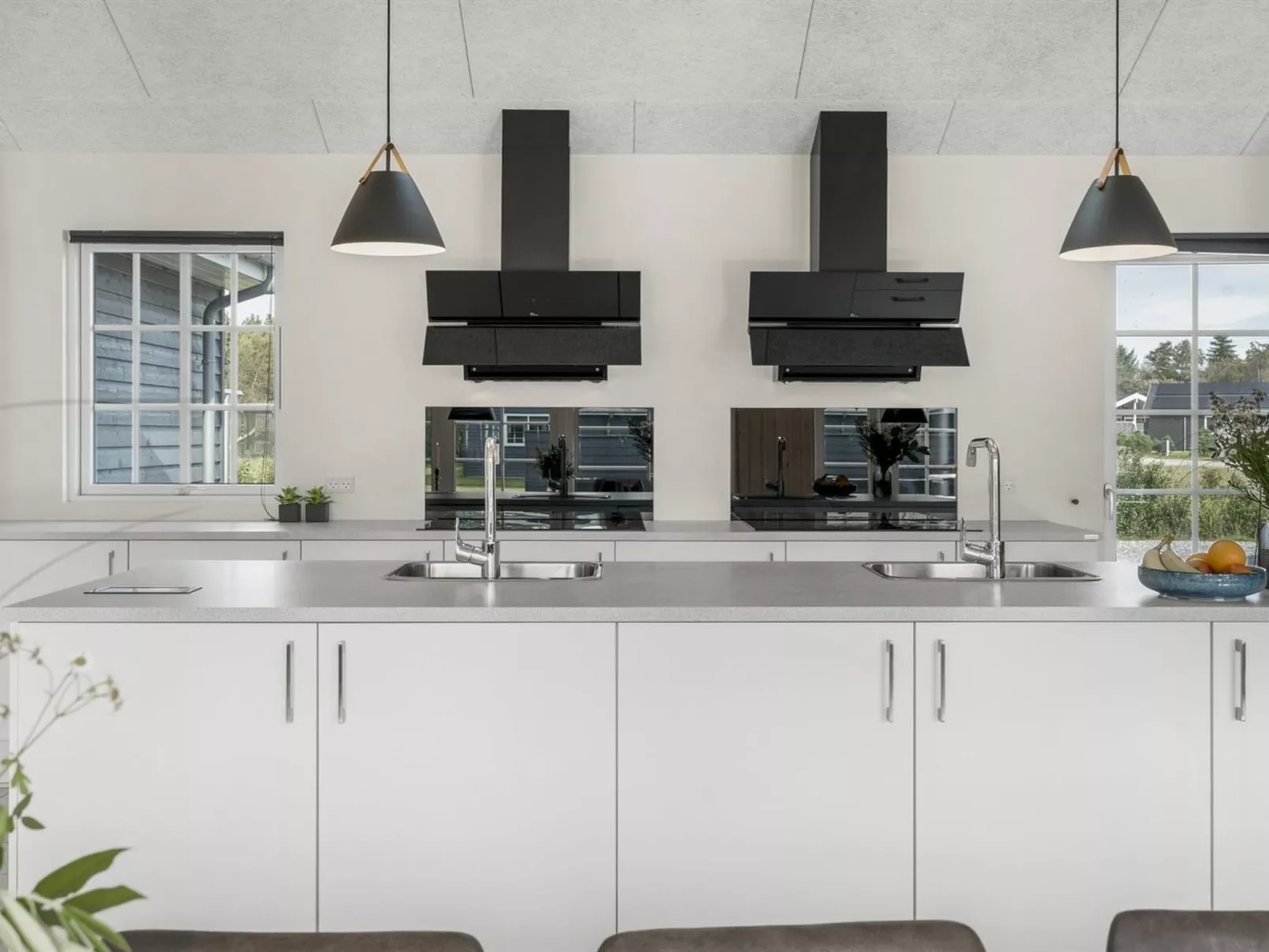 "Damita" - 350m from the sea-Inside