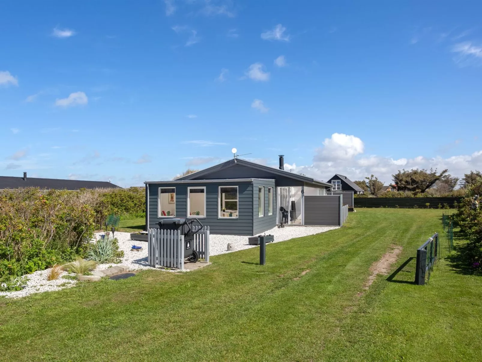 "Haklang" - 200m from the sea-Draußen