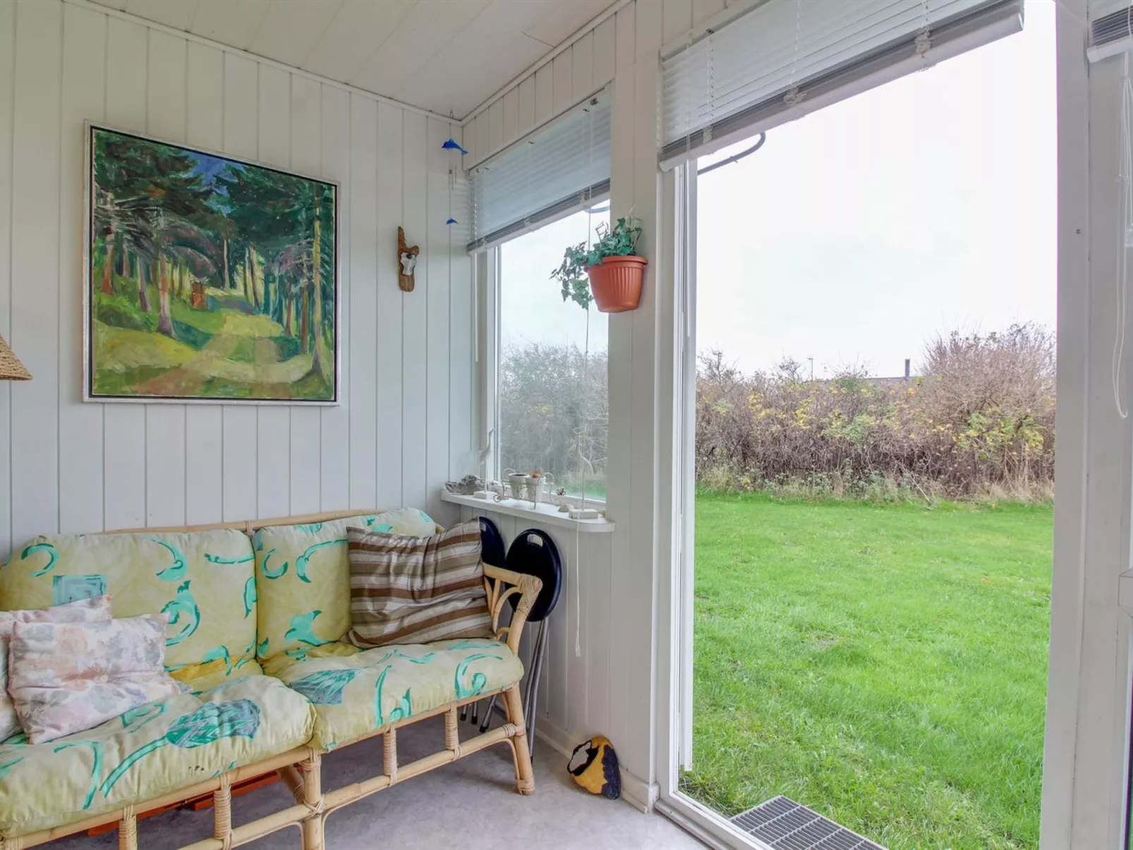 "Edvin" - 400m from the sea-Drinnen