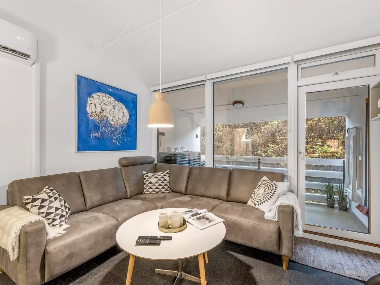 "Soffhie" - 250m from the sea-Drinnen