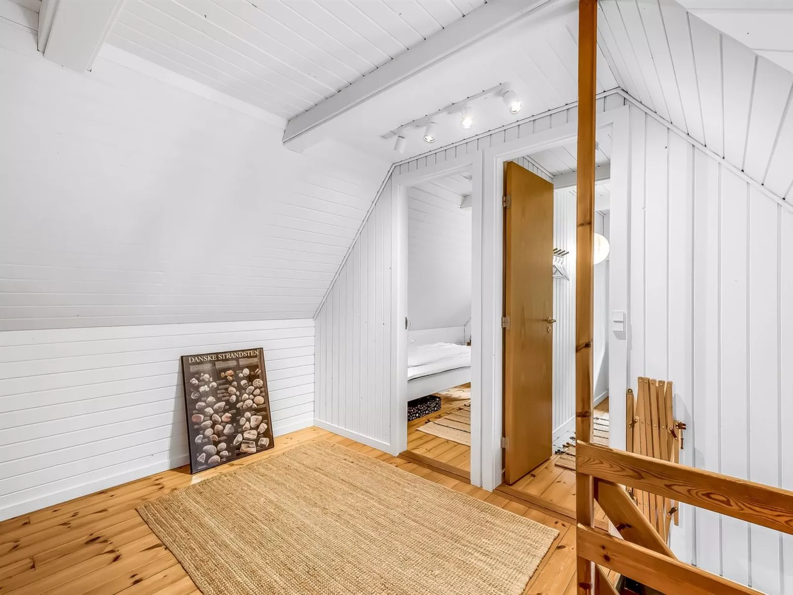 "Alkil" - 1.7km from the sea-Inside