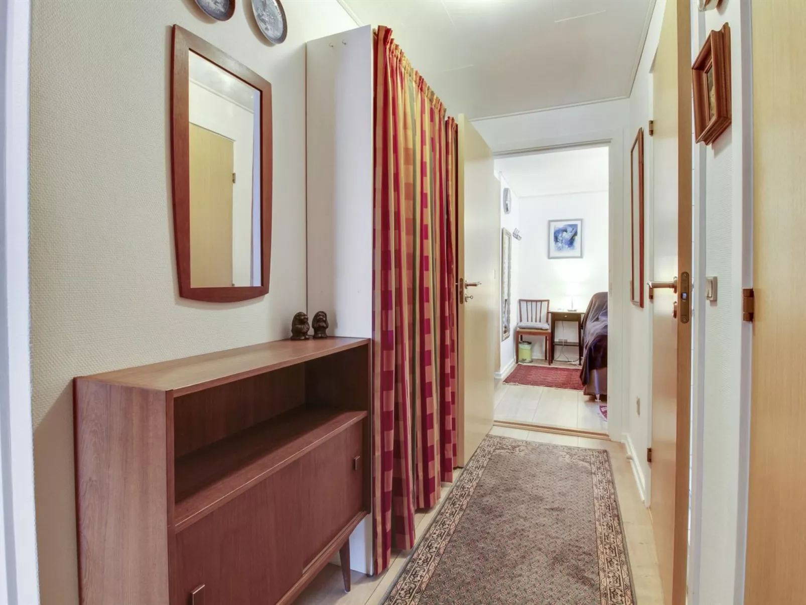 "Fiola" - 20km from the sea-Inside