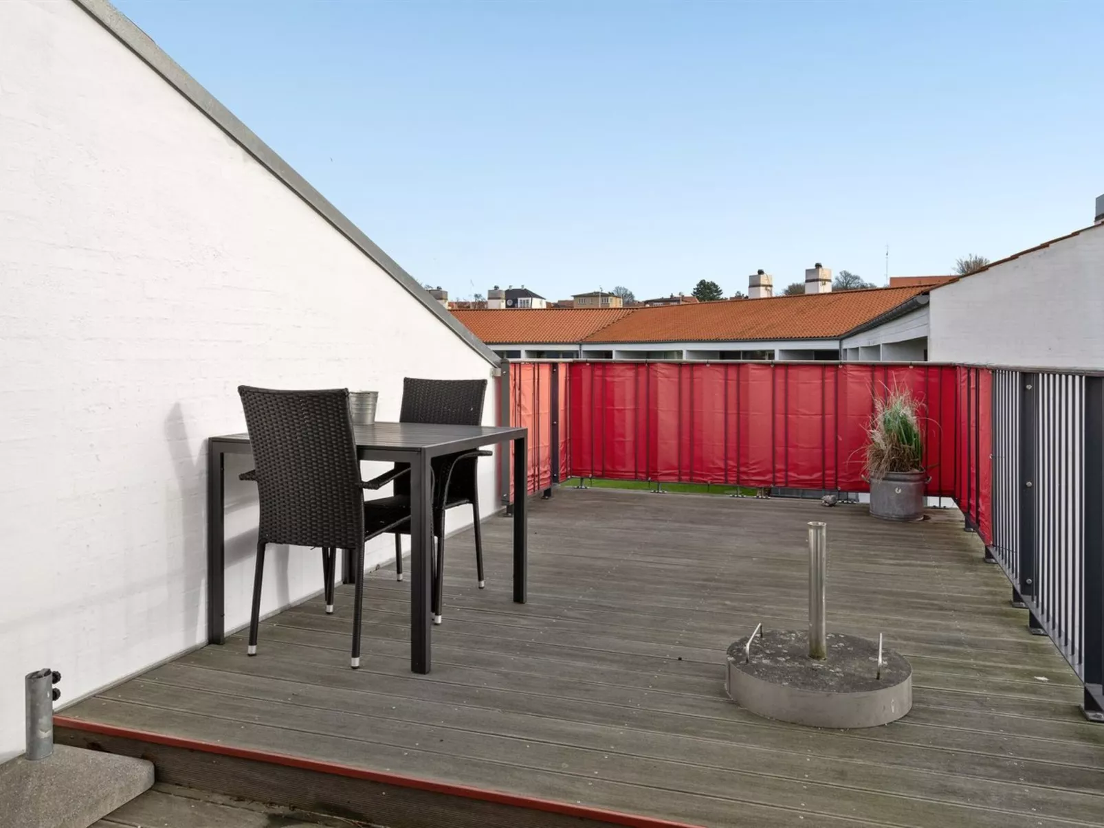 "Elvin" - 20m from the sea-Outside