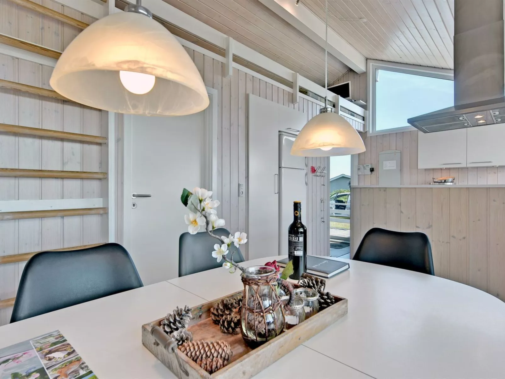 "Chrisse" - 550m from the sea-Inside