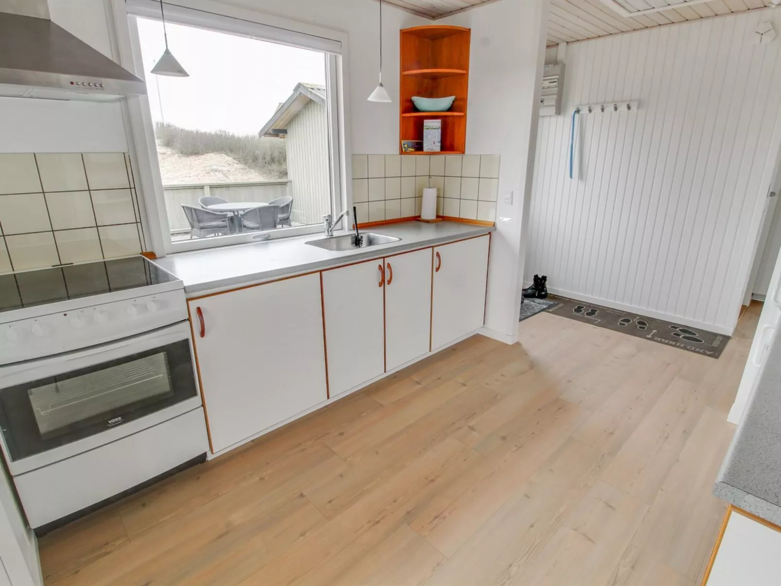 "Terhi" - 200m from the sea-Drinnen