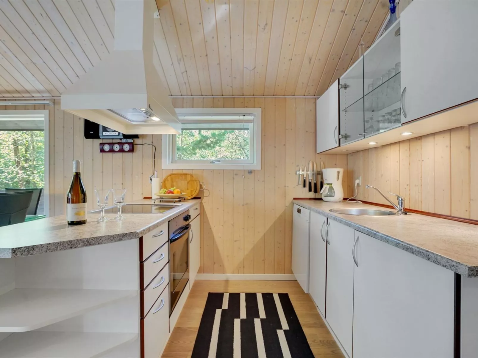 "Jussi" - 3.5km from the sea-Drinnen