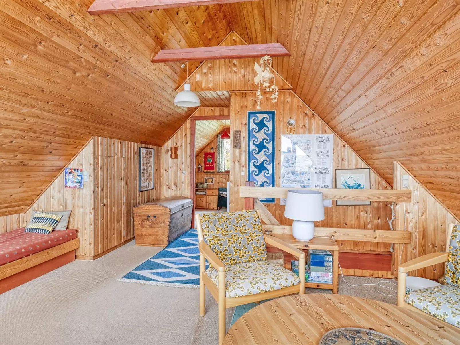 "Larsen" - 900m from the sea-Inside