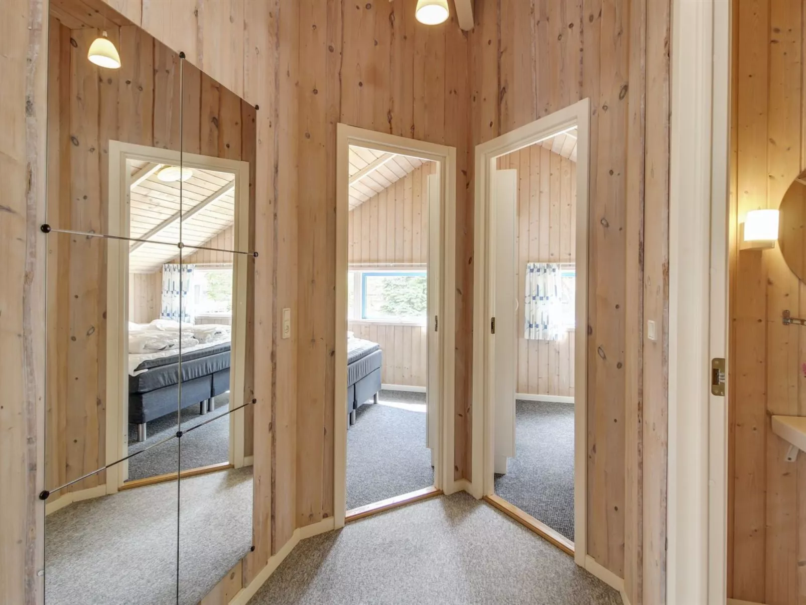 "Dedo" - 300m from the sea-Dedans