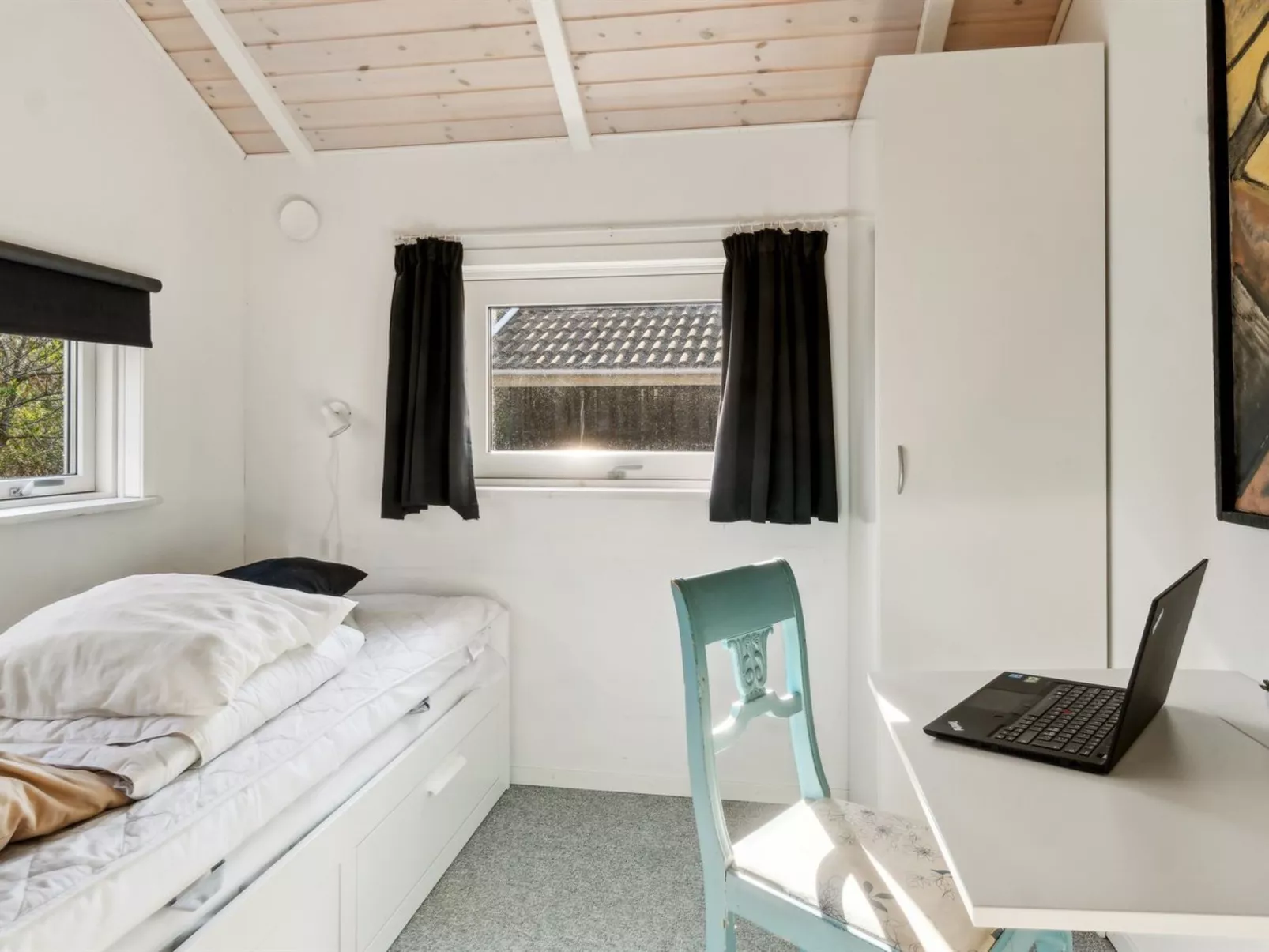 "Amola" - 1.6km from the sea-Inside