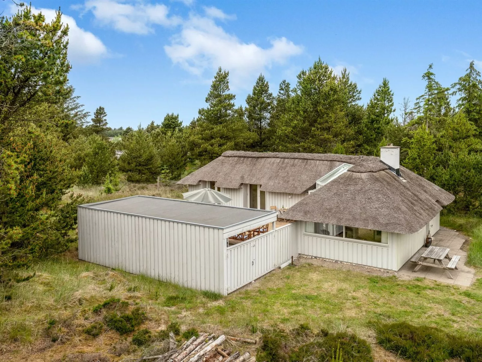 "Gunnie" - 1.1km from the sea-Draußen