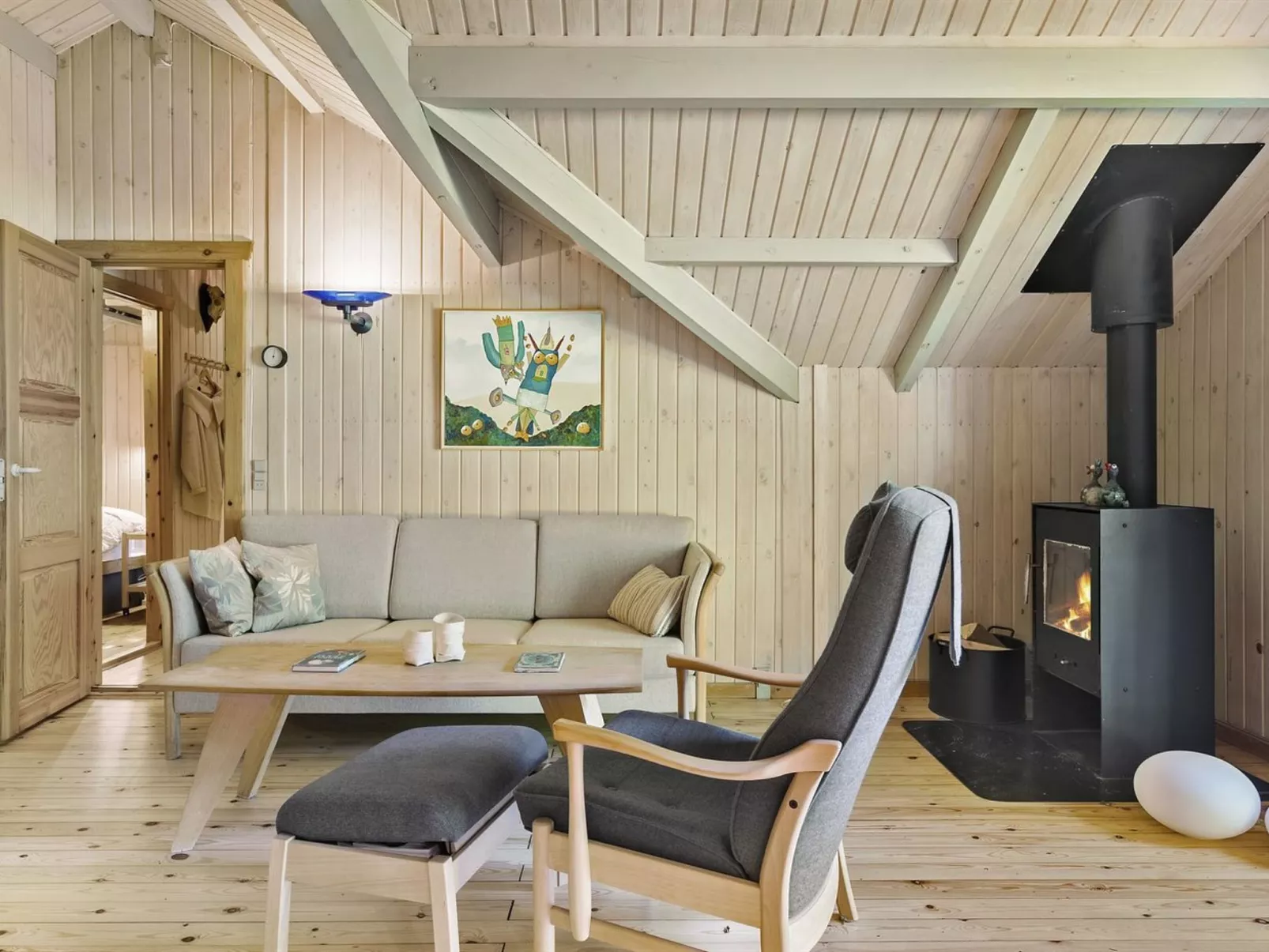 "Iskra" - 900m from the sea-Inside