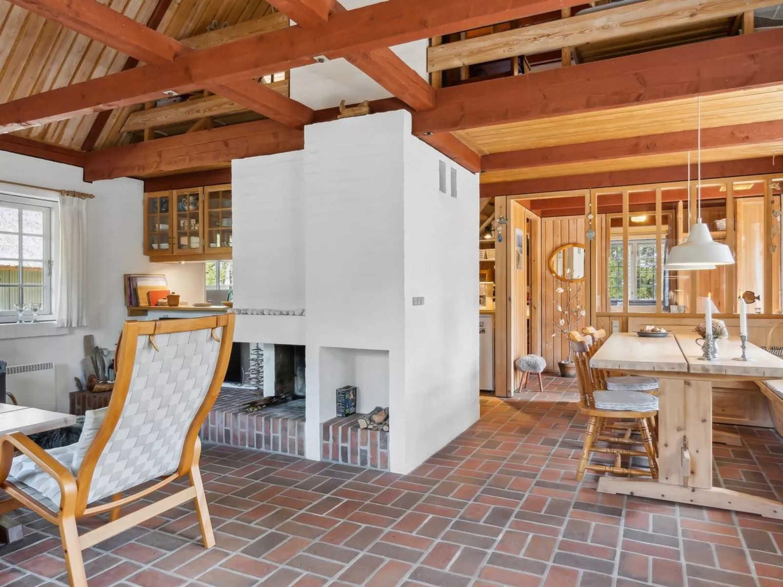 "Gravers" - 300m from the sea-Inside