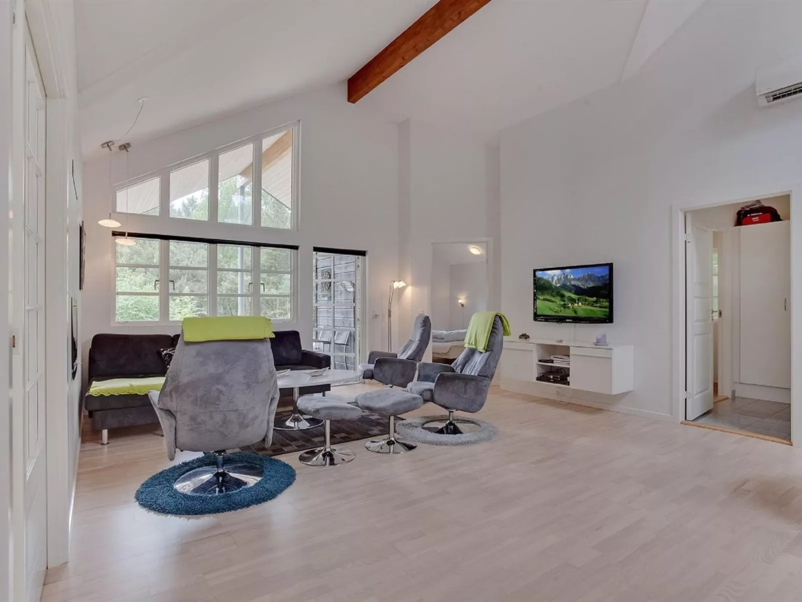 "Beka" - 500m from the sea-Inside