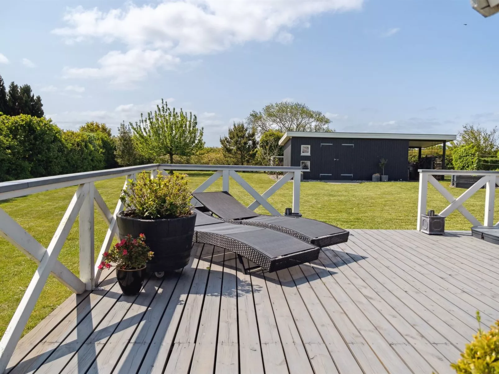 "Nilsa" - 400m from the sea-Dehors