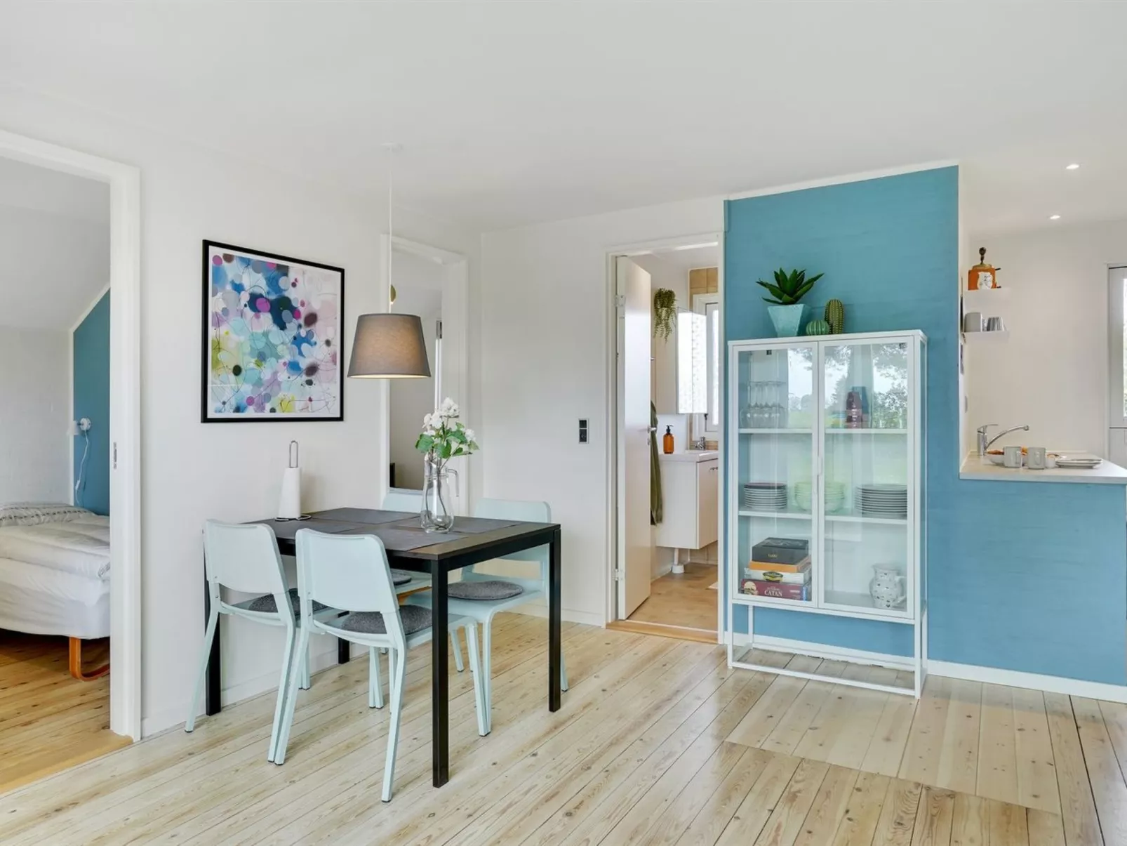 "Skalk" - 300m from the sea-Inside