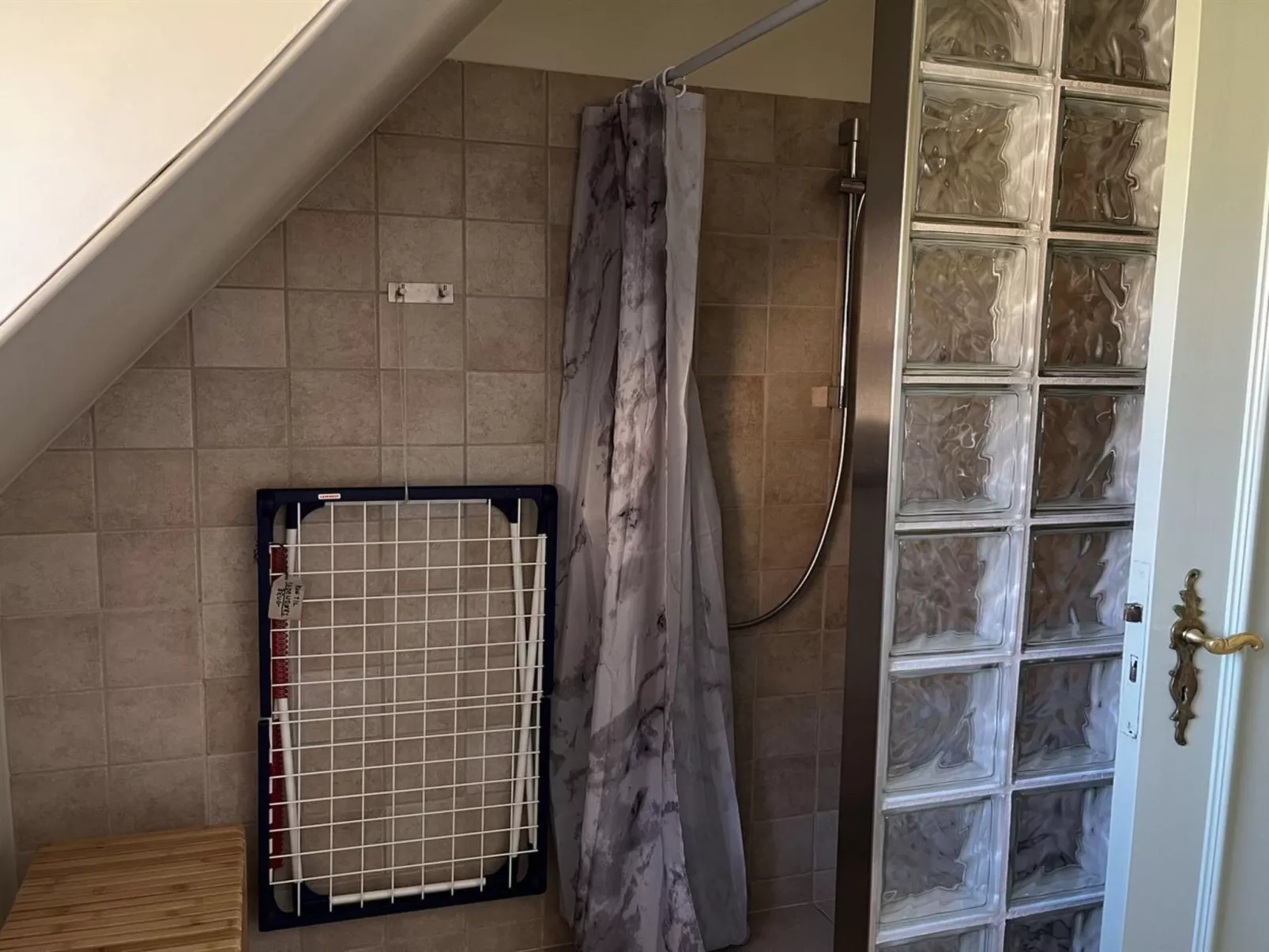 "Edithe" - 250m from the sea-Inside