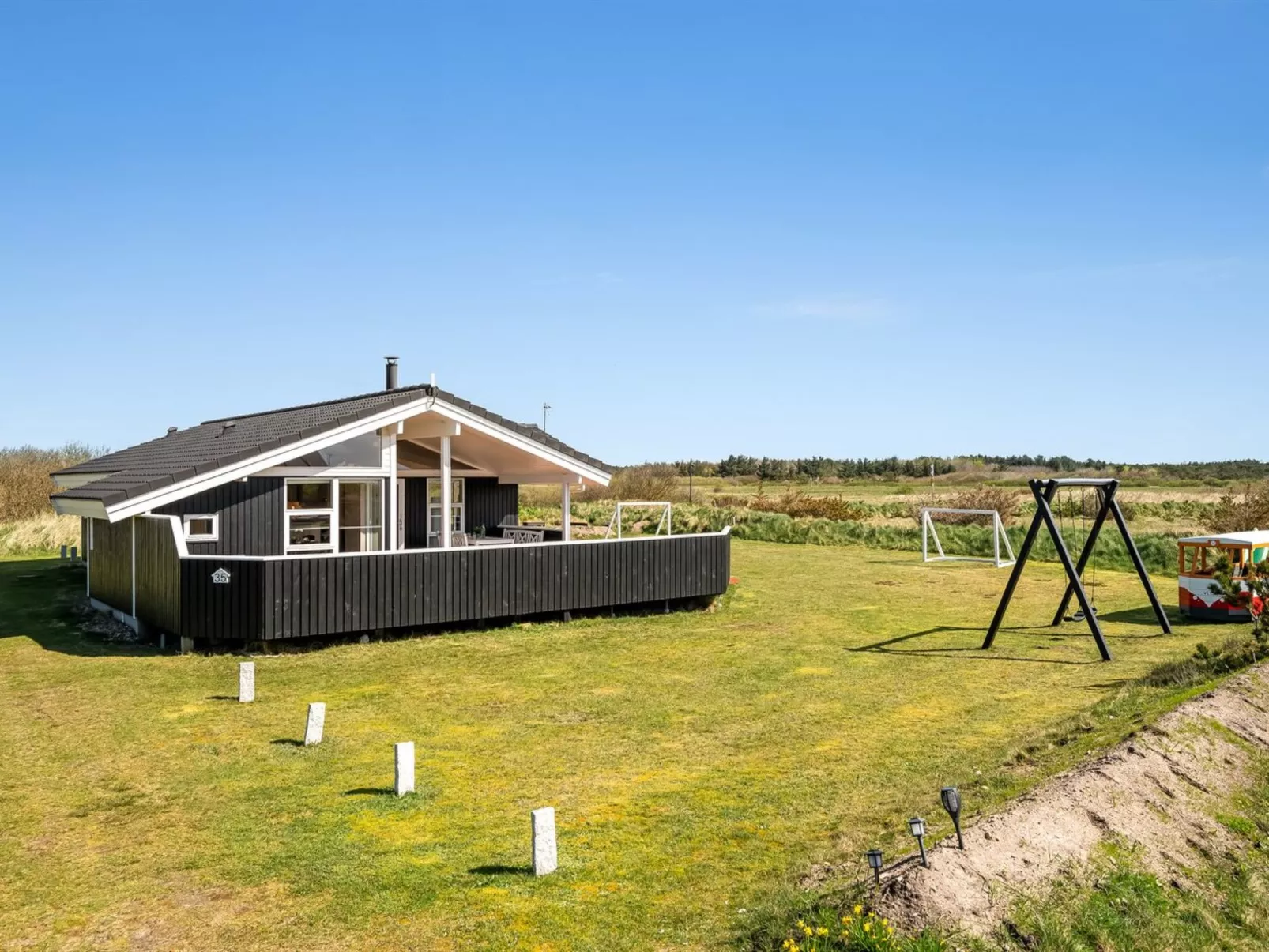 "Floriana" - 650m from the sea-Draußen