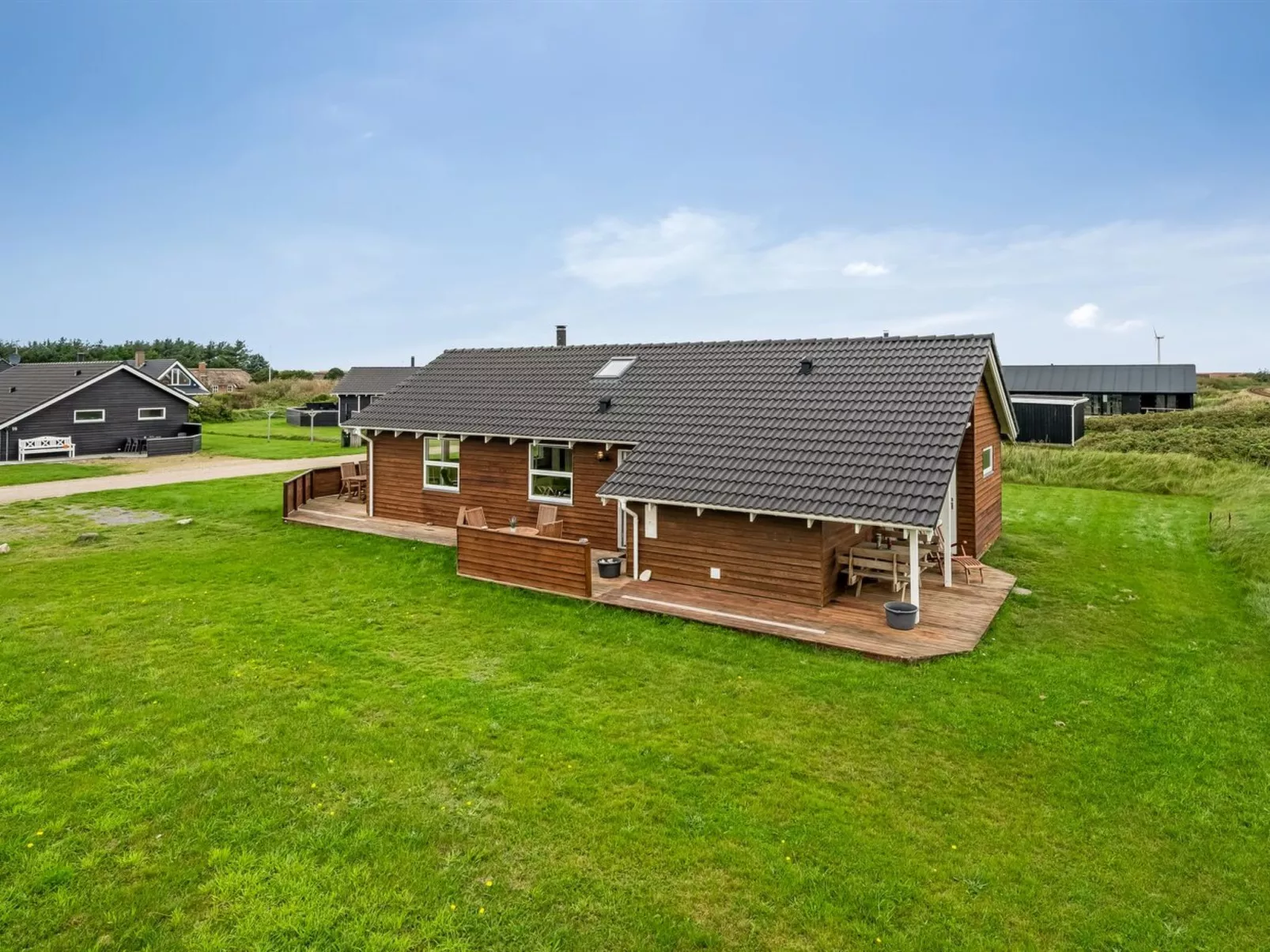 "Erland" - 500m from the sea-Outside