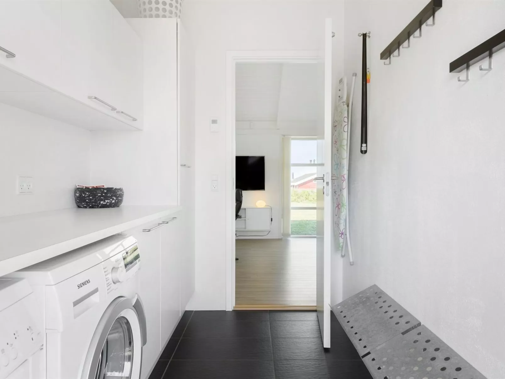 "Paul" - 100m from the sea-Dedans