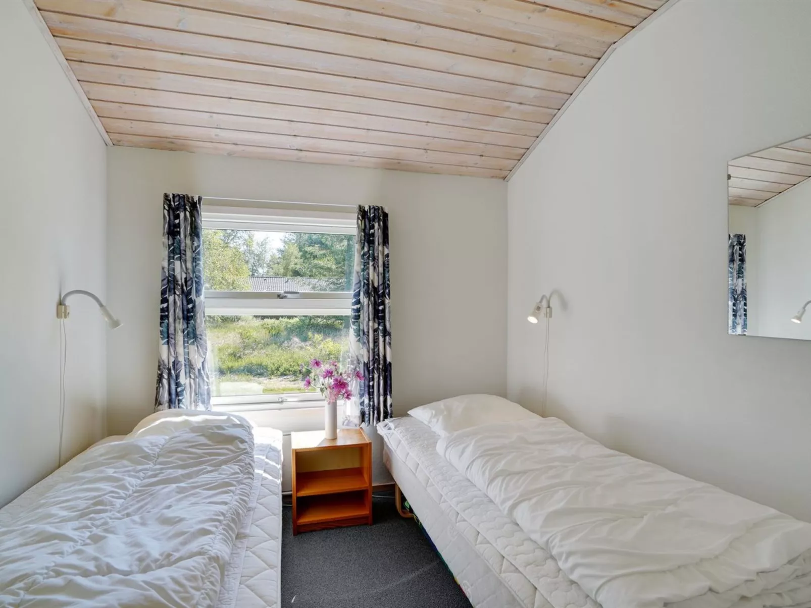 "Ordan" - 800m from the sea-Inside