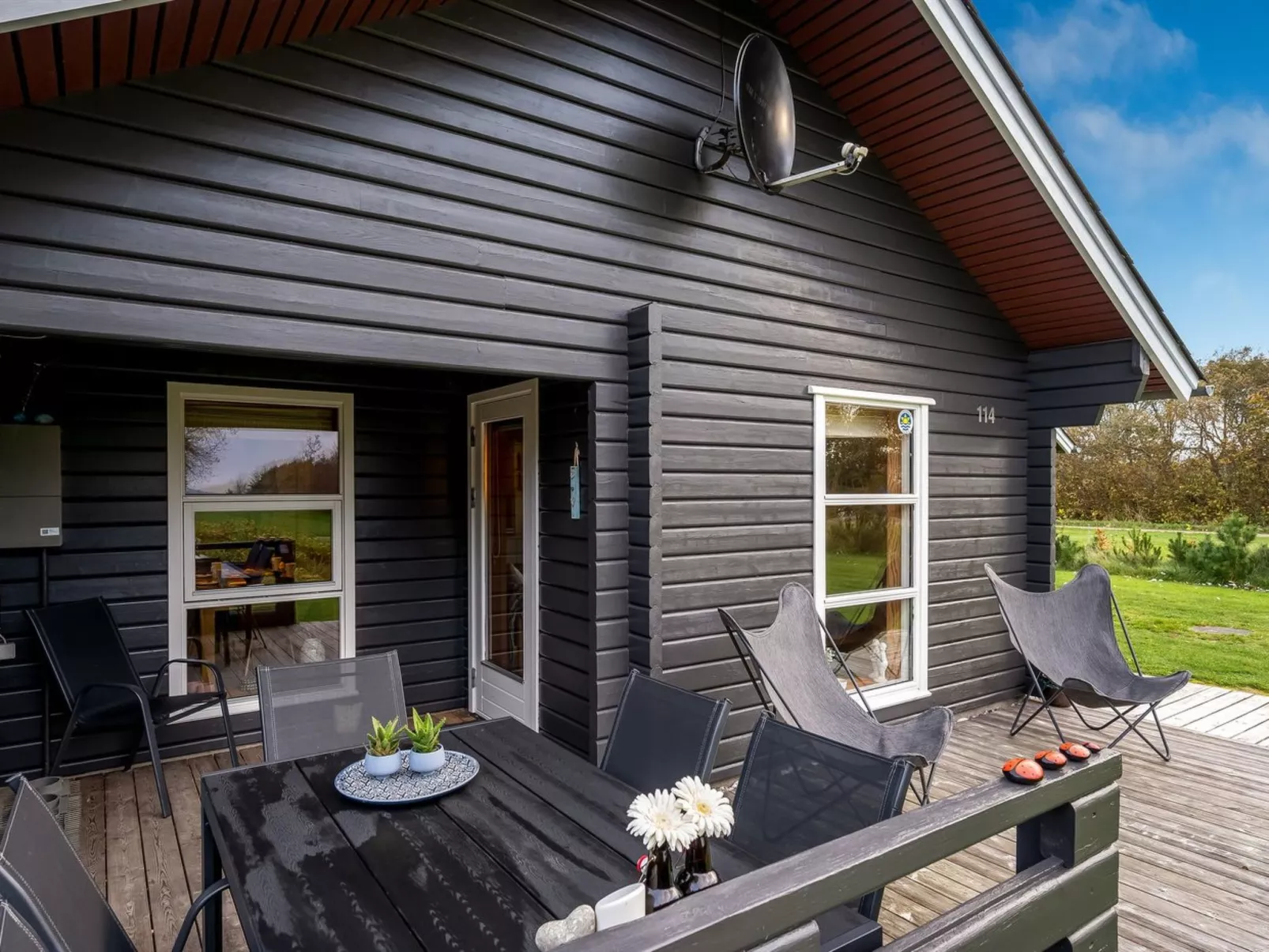 "Engeline" - 300m to the fjord-Draußen