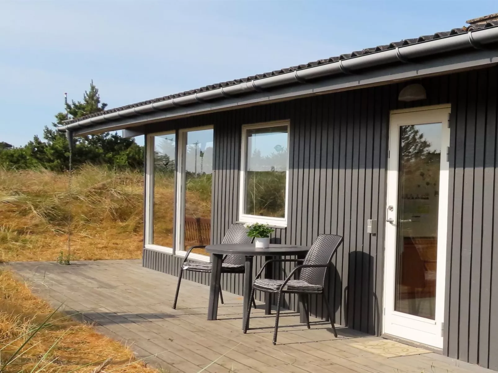 "Elsa" - 700m from the sea-Draußen