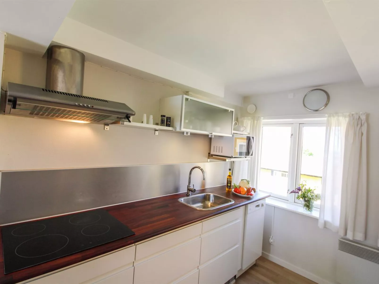 "Thyrne" - 500m from the sea-Dedans