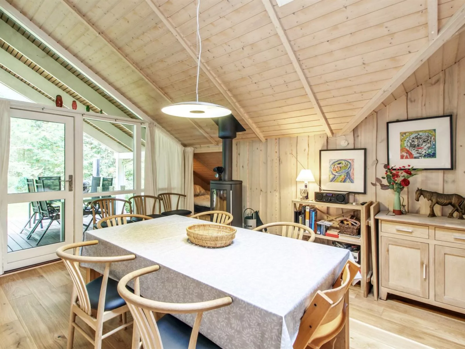 "Ellica" - 50km from the sea-Dedans